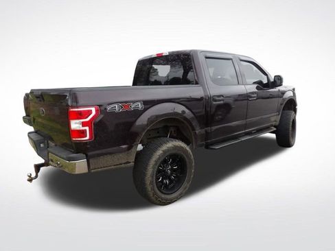 Used 2018 Ford F150 XLT w/ Trailer Tow Package image 17