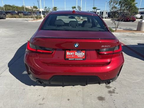 New 2026 BMW 330i Sedan w/ M Sport Package RWD image 5