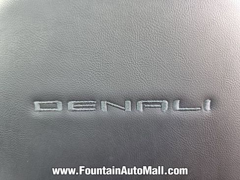 Used 2024 GMC Acadia Denali FWD image 18