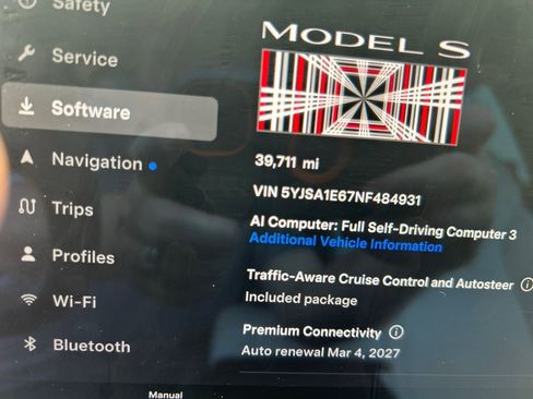 Used 2022 Tesla Model S Plaid AWD/4WD image 9