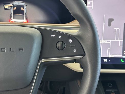 Used 2023 Tesla Model X AWD/4WD image 20