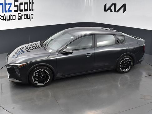 Used 2025 Kia K4 EX FWD image 10
