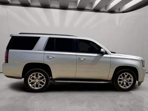Used 2017 GMC Yukon SLE w/ SLE Value Package RWD image 6