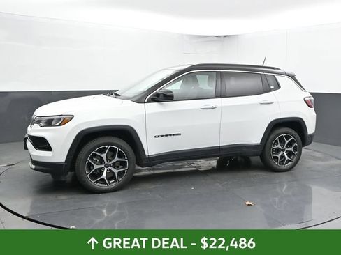 Used 2025 Jeep Compass Limited AWD/4WD image 9