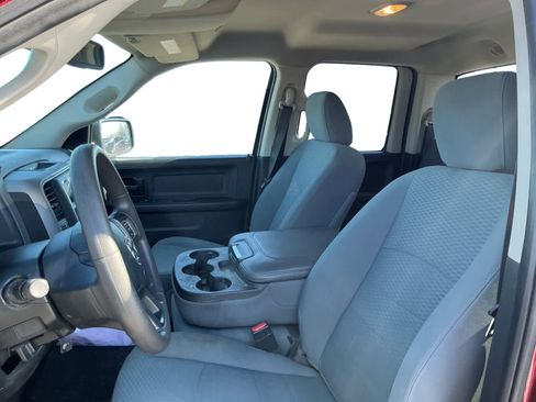 Used 2018 RAM 1500 Express image 9