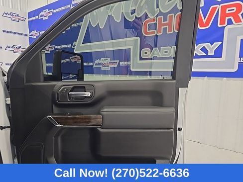 Used 2025 GMC Sierra 2500 SLE w/ Max Trailering Package image 21
