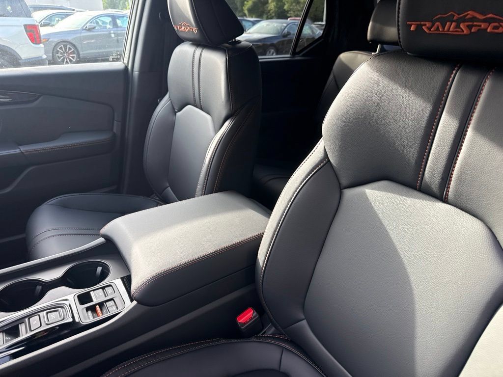 New 2026 Honda Pilot TrailSport image 25