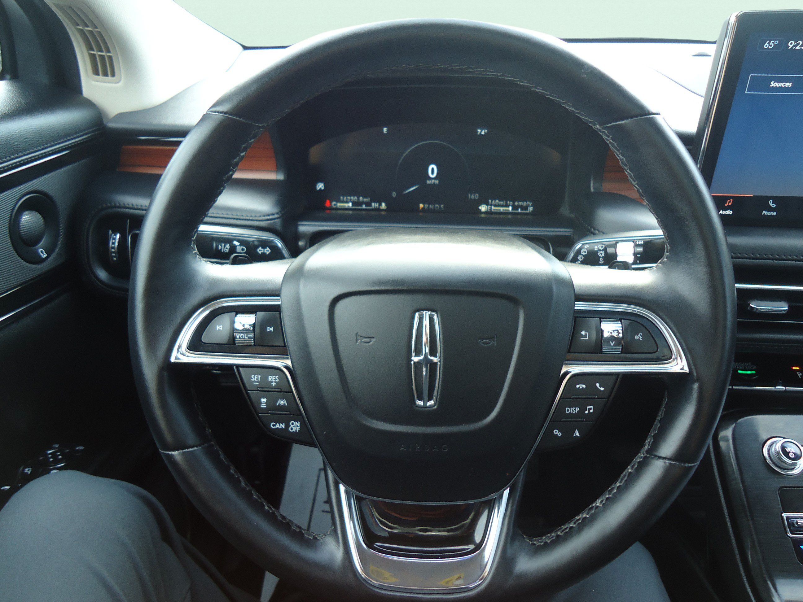 Used 2023 Lincoln Nautilus Reserve w/ Equipment Group 201A AWD/4WD image 12