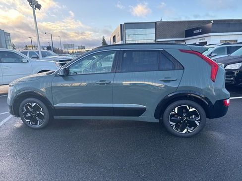 Used 2023 Kia Niro Wind image 9