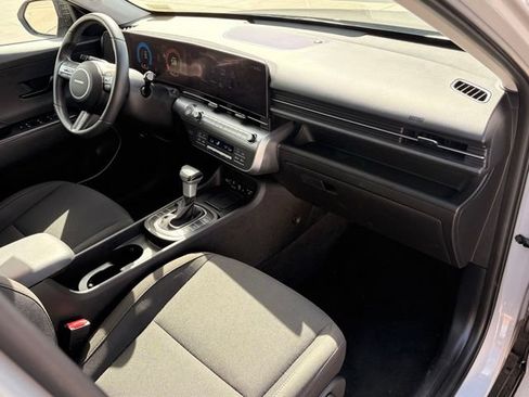 Used 2026 Hyundai Kona SEL Sport FWD image 12