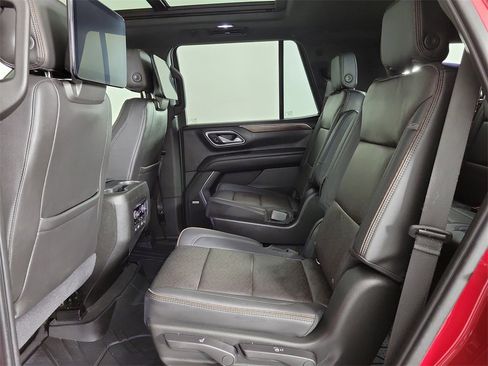 Used 2021 Chevrolet Tahoe High Country w/ Premium Package image 11