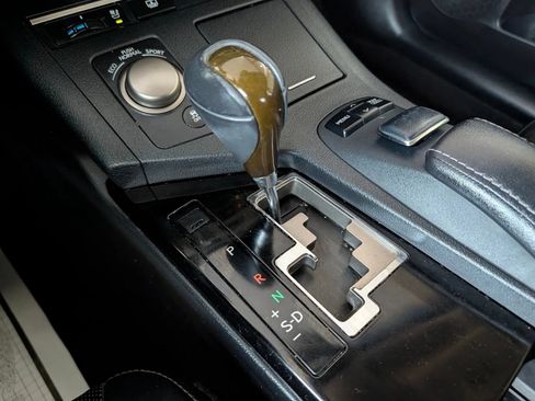 Used 2013 Lexus ES 350 w/ Luxury Pkg FWD image 40