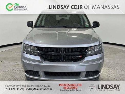 Used 2018 Dodge Journey SE w/ Blacktop Package FWD image 3