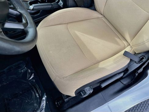 Used 2023 Jeep Wrangler Unlimited Sport AWD/4WD image 18