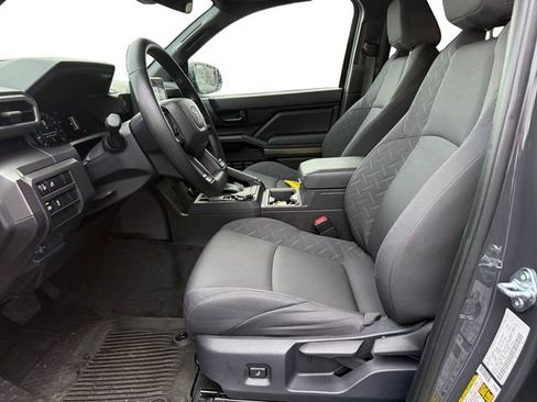 Used 2025 Toyota Tacoma SR5 image 9