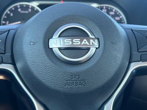 Used 2024 Nissan Sentra SV FWD image 5