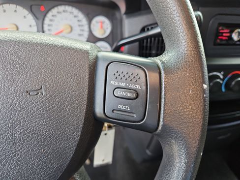 Used 2005 Dodge Ram 1500 Truck SLT w/ Trailer Tow Group image 15