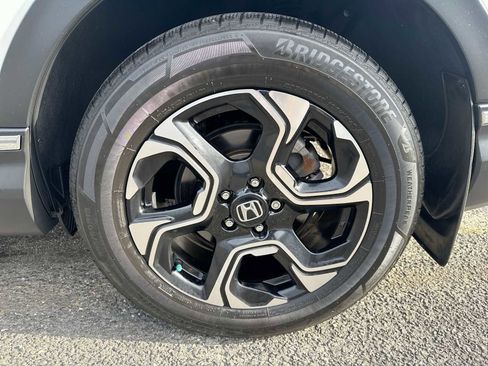 Used 2018 Honda CR-V Touring image 19