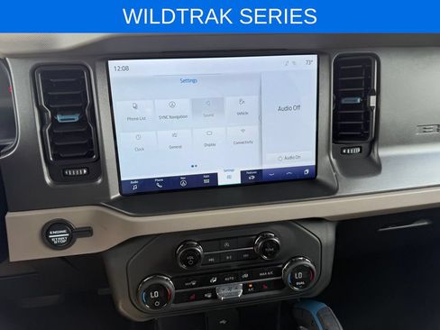 Used 2024 Ford Bronco Wildtrak AWD/4WD image 11