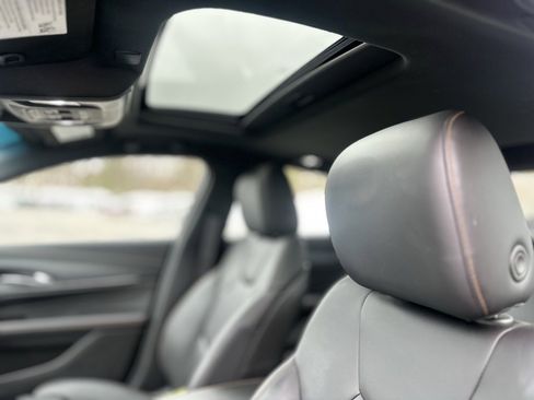 Used 2021 Cadillac CT4 V image 15