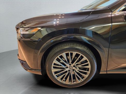 New 2026 Lexus RX 450h AWD image 18