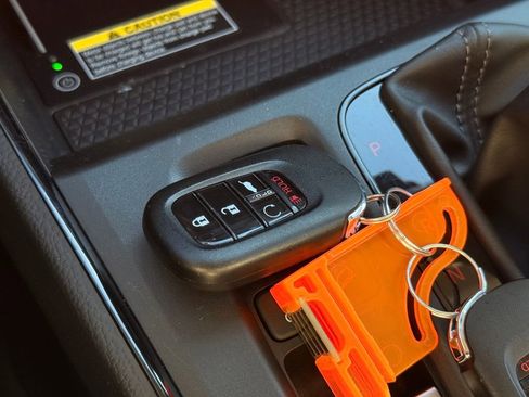 Used 2024 Honda CR-V EX-L image 35