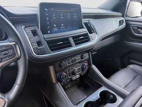 Used 2023 Chevrolet Tahoe Premier AWD/4WD image 29