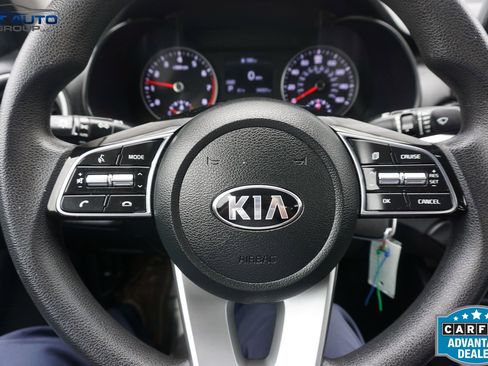 Used 2020 Kia Forte LXS image 34