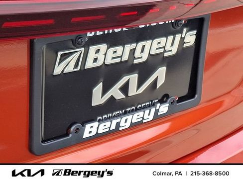 Used 2023 Kia Forte LXS FWD image 33