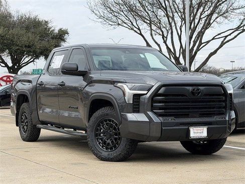 New 2026 Toyota Tundra SR5 image 2