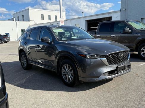 Used 2024 MAZDA CX-5 AWD 2.5 S w/ Select Package image 2