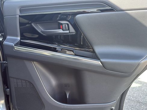 Used 2023 Subaru Solterra AWD image 45