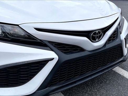 Used 2023 Toyota Camry SE image 29