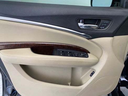 Used 2017 Acura MDX SH-AWD w/ Technology Package image 11