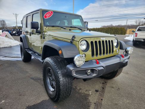 Used 2013 Jeep Wrangler Unlimited Sport image 20