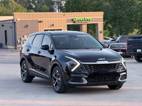 Used 2024 Kia Sportage EX FWD image 64