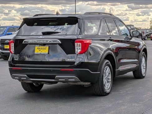 Used 2024 Ford Explorer XLT w/ Equipment Group 202A AWD/4WD image 7