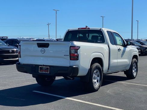 New 2026 Nissan Frontier S image 4