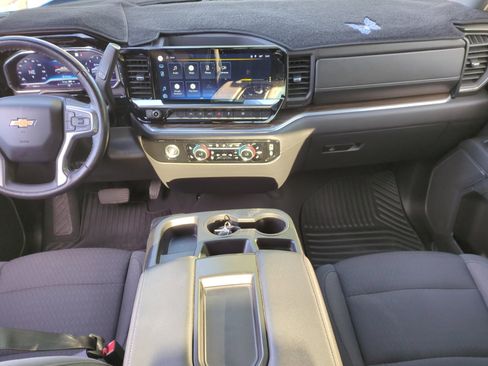 Used 2022 Chevrolet Silverado 1500 LT image 20