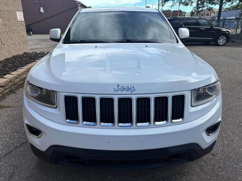 Used 2014 Jeep Grand Cherokee Laredo w/ Quick Order Package 23E AWD/4WD image 5