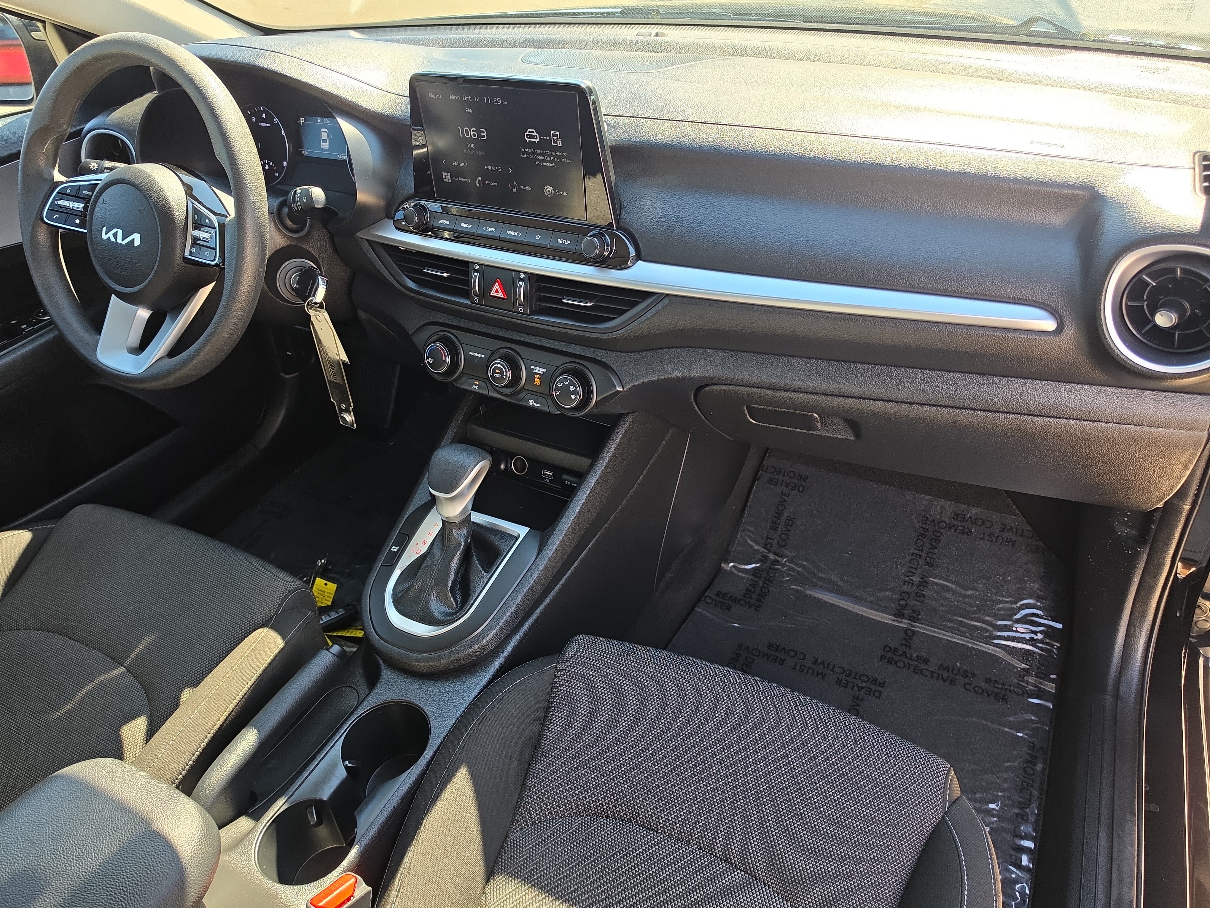 Certified 2023 Kia Forte LXS FWD image 11