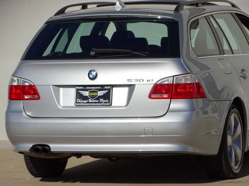 Used 2007 BMW 530xi Wagon AWD/4WD image 29