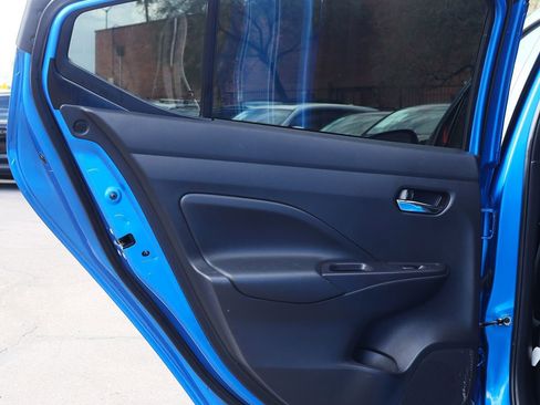 Used 2023 Nissan Versa SV image 29