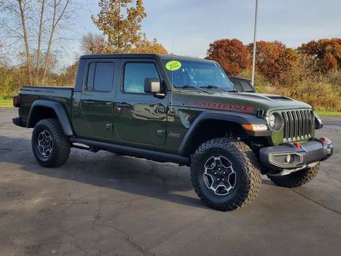 Used 2022 Jeep Gladiator Mojave w/ Cold Weather Group image 2