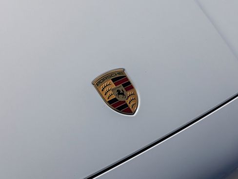 New 2025 Porsche Cayenne S image 19