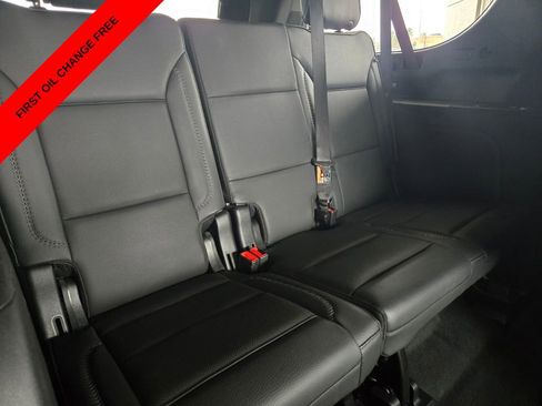 Used 2025 GMC Yukon XL Denali image 22