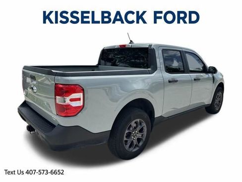 Used 2024 Ford Maverick XLT image 3