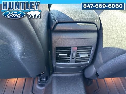 Used 2020 Mercedes-Benz GLA 250 4MATIC image 14