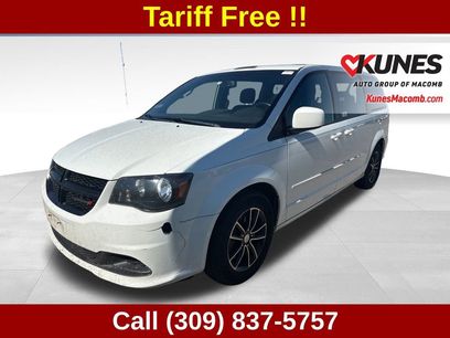 Used 2016 Dodge Grand Caravan SE