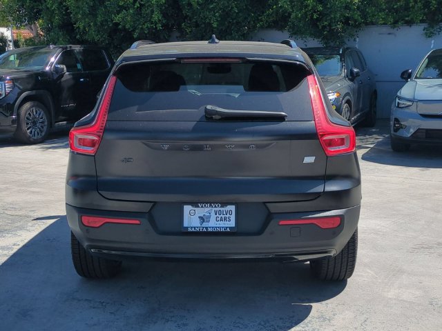 Used 2021 Volvo XC40 P8 Recharge w/ Advanced Package AWD/4WD image 4